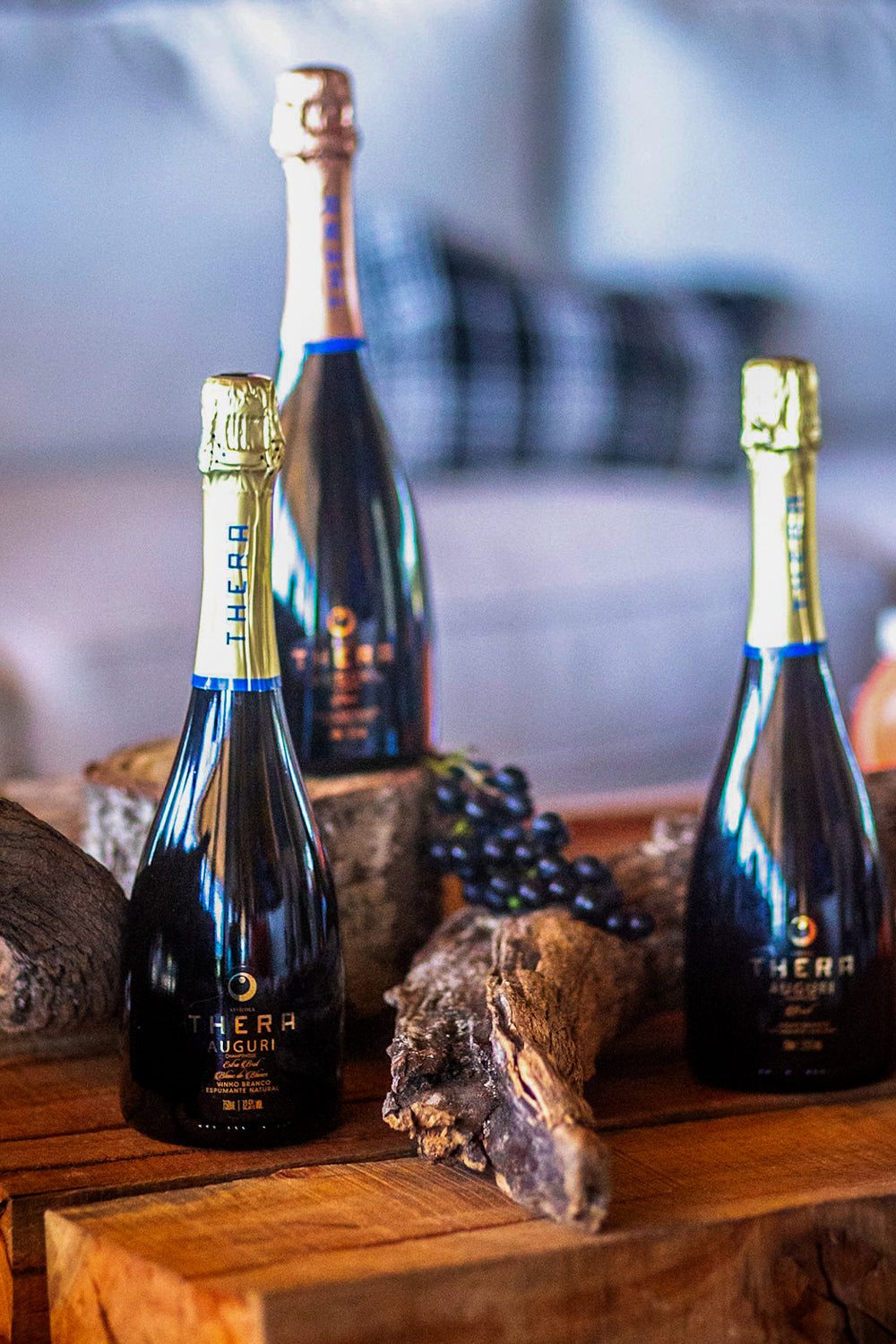 Thera Auguri Champenoise Blanc de Blancs Extra Brut