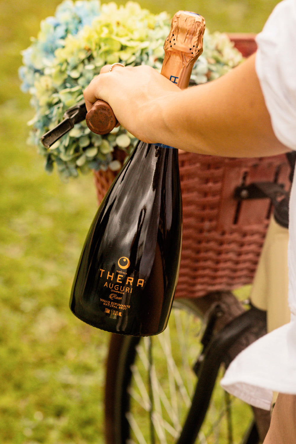 Thera Auguri Champenoise Brut